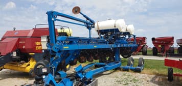 Main image Kinze 3660