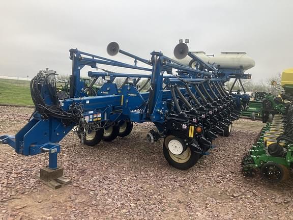 Image of Kinze 3800 Primary image