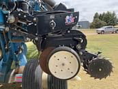 Thumbnail image Kinze 3800 33