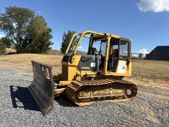 Image of Komatsu D39PX-21 equipment image 1