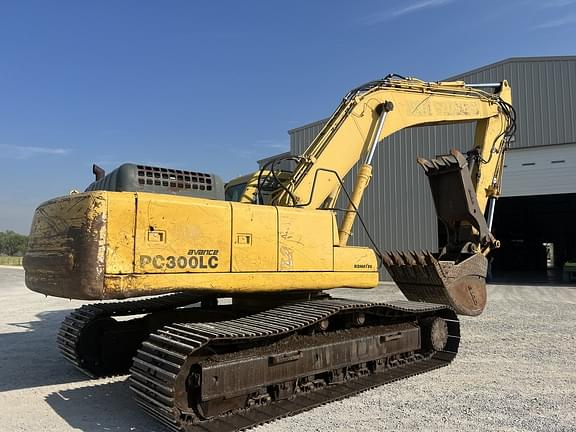 Image of Komatsu PC300LC equipment image 4