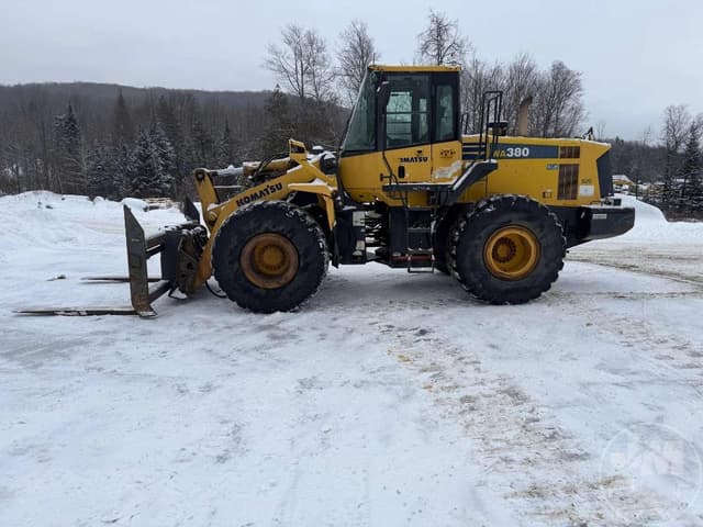Image of Komatsu WA380-6 equipment image 1