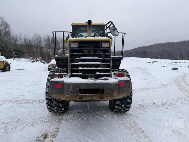 Image of Komatsu WA380-6 equipment image 3