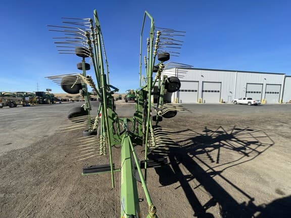 Image of Krone Swadro 900 equipment image 1