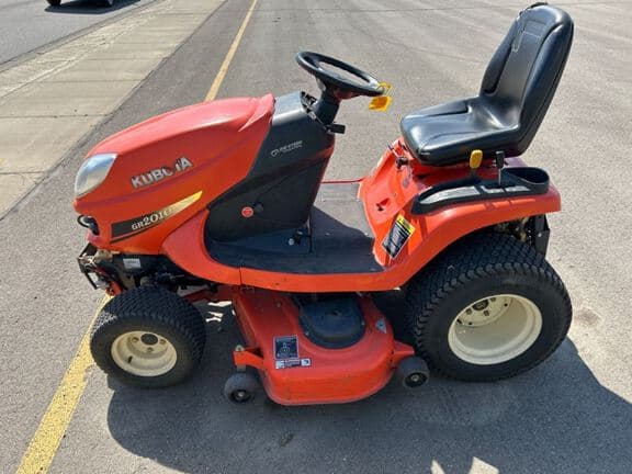 Image of Kubota GR2010 equipment image 1