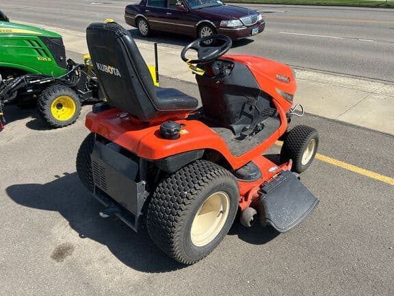 Image of Kubota GR2010 equipment image 4