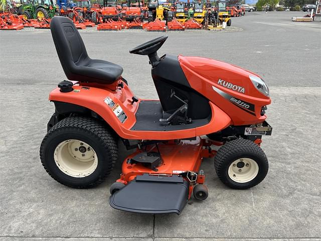 Image of Kubota GR2110 equipment image 4