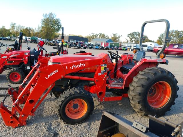 Image of Kubota L4400 equipment image 1