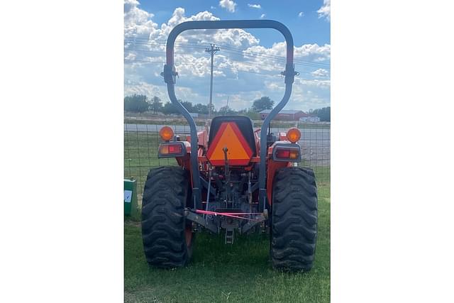 Image of Kubota L3400 equipment image 2