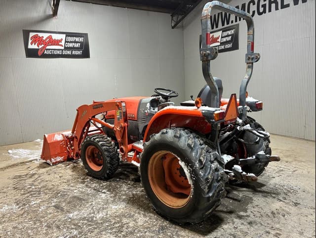 Image of Kubota L3540 equipment image 2