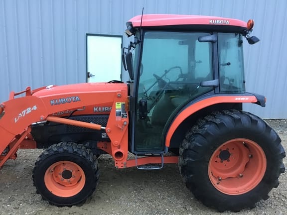 Main image Kubota L3940