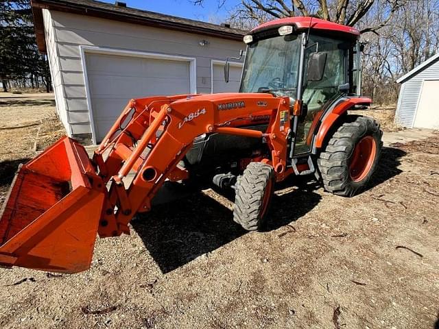 Image of Kubota L4740 equipment image 4