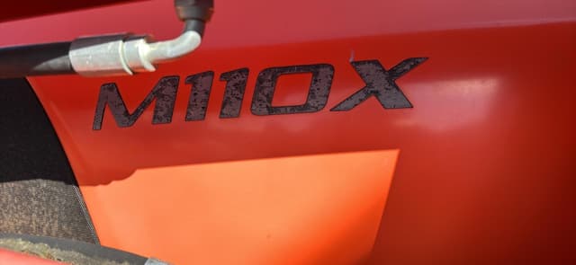 Image of Kubota M110X equipment image 3