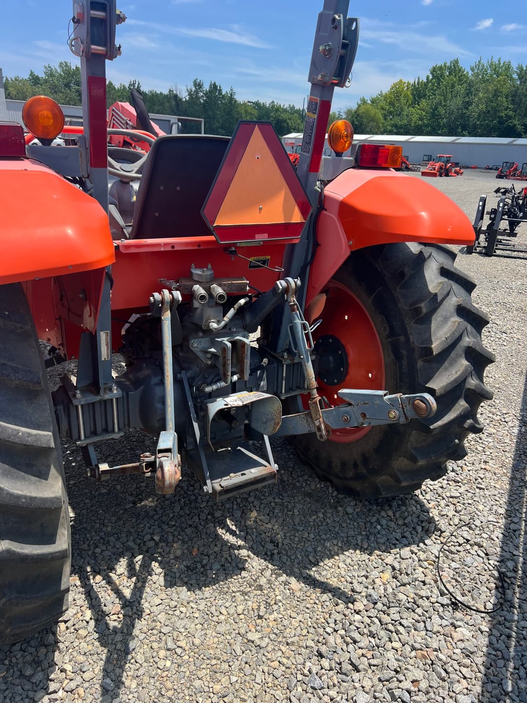 Image of Kubota M5640SU Image 1