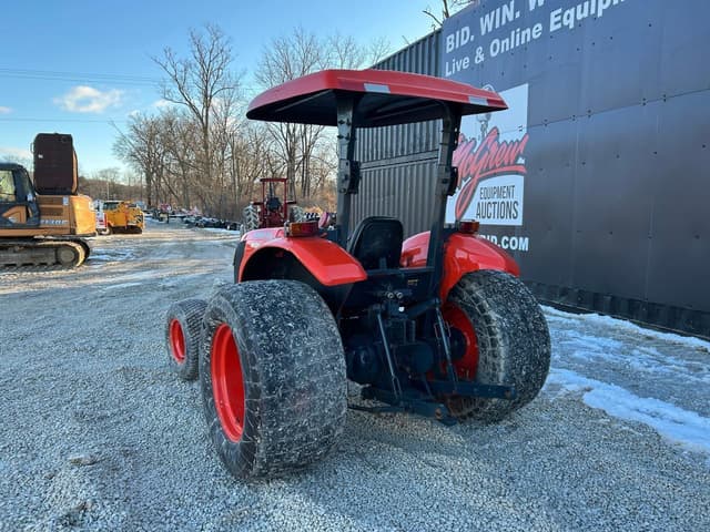 Image of Kubota M5640SU equipment image 1