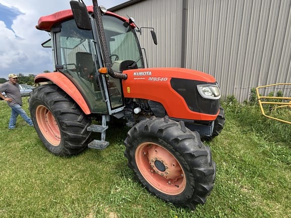 2009 Kubota M9540 Equipment Image0