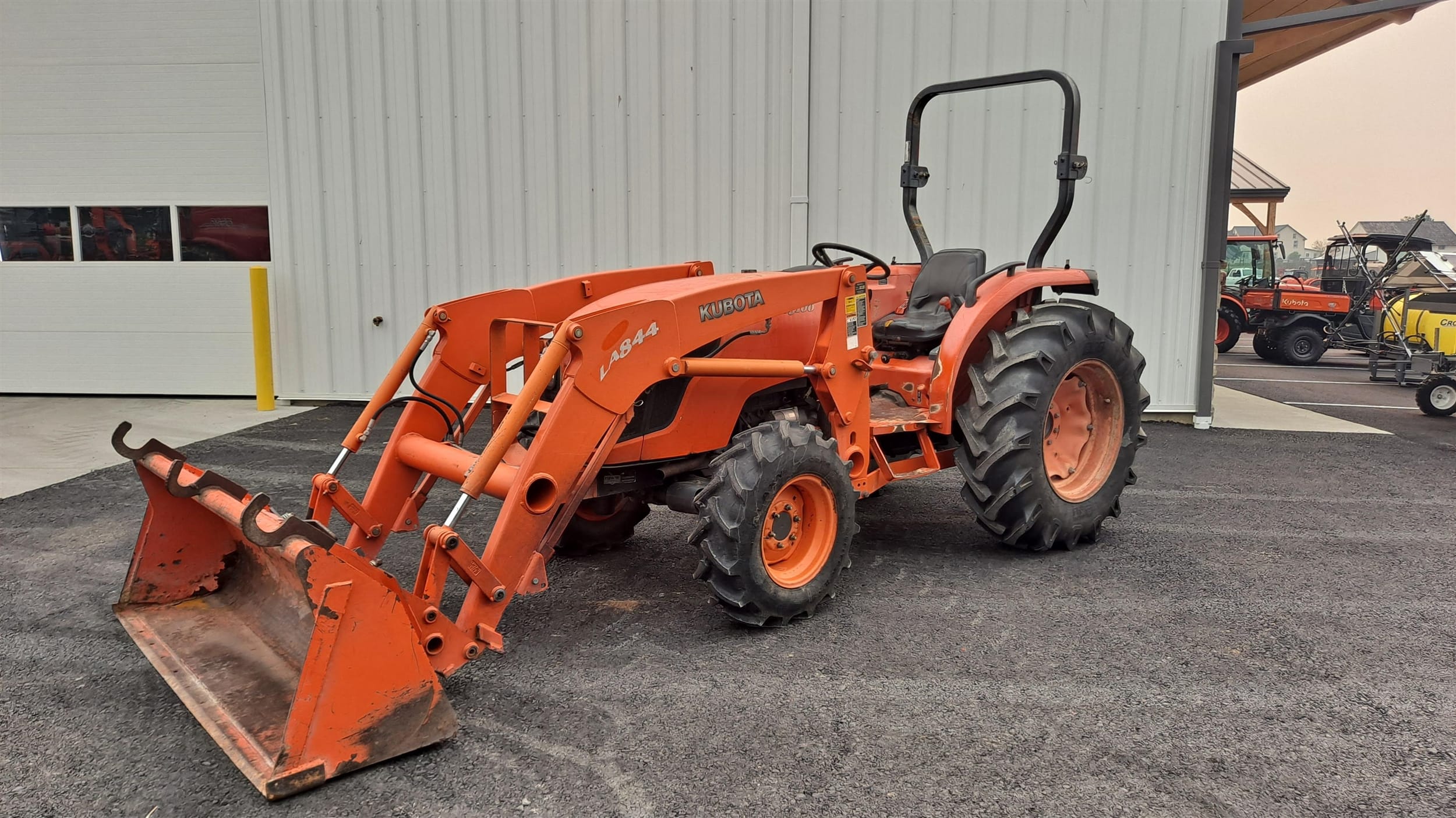 Main image Kubota MX5100