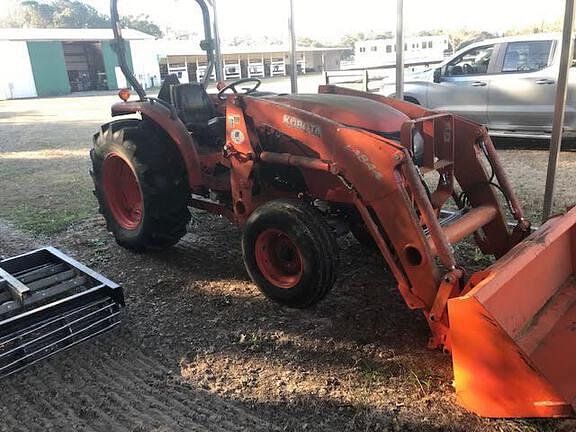 Image of Kubota MX5100 equipment image 1