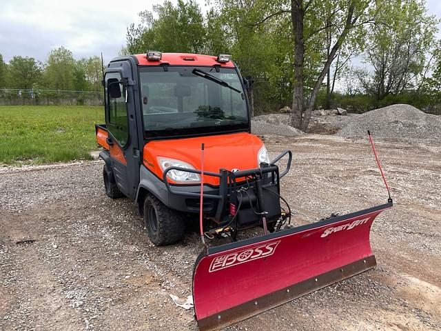 Image of Kubota RTV-1100 equipment image 3