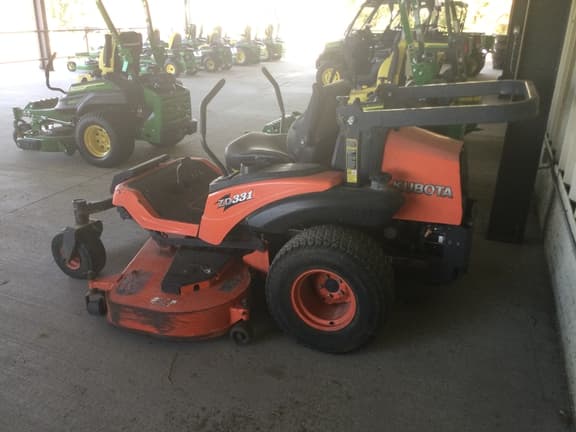 Image of Kubota ZD331LP equipment image 4