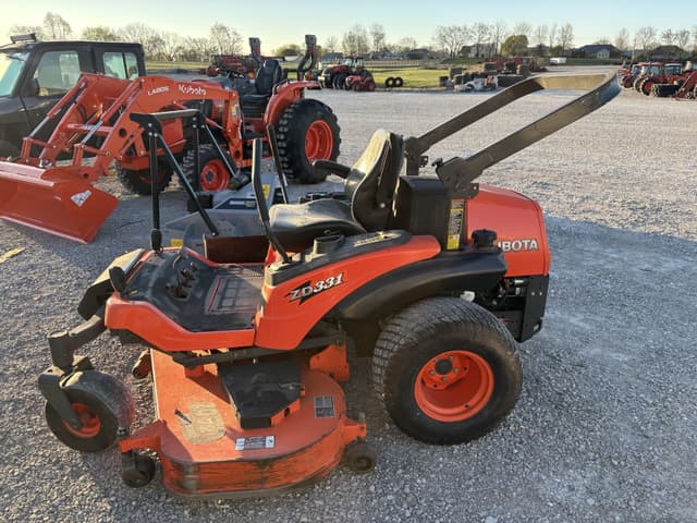Image of Kubota ZD331P equipment image 2