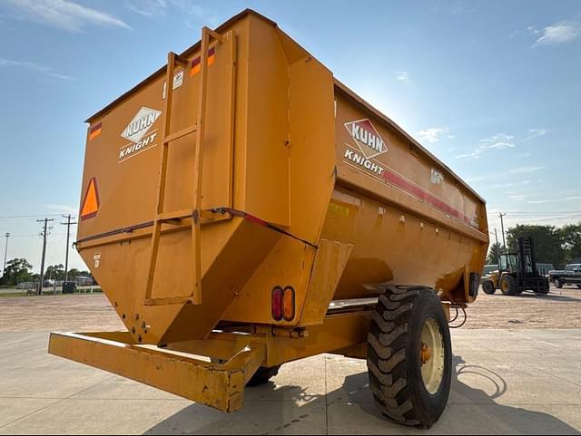 Image of Kuhn Knight 3142 equipment image 4