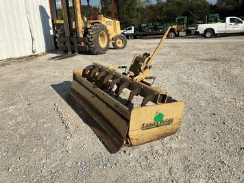 Main image Land Pride MRL3572