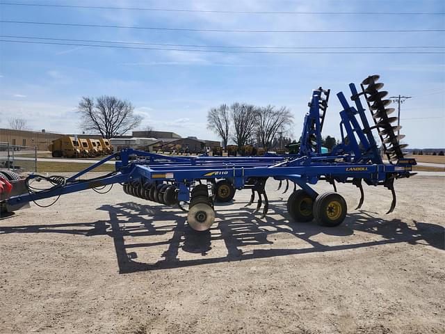 Image of Landoll 2110 equipment image 1