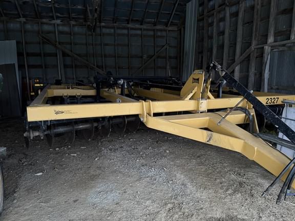 Image of Landoll 2327-7-24 equipment image 3