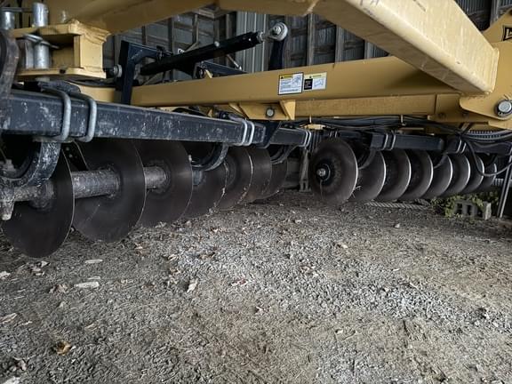 Image of Landoll 2327-7-24 equipment image 2