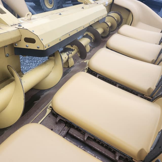 Image of Lexion C506-30 equipment image 2