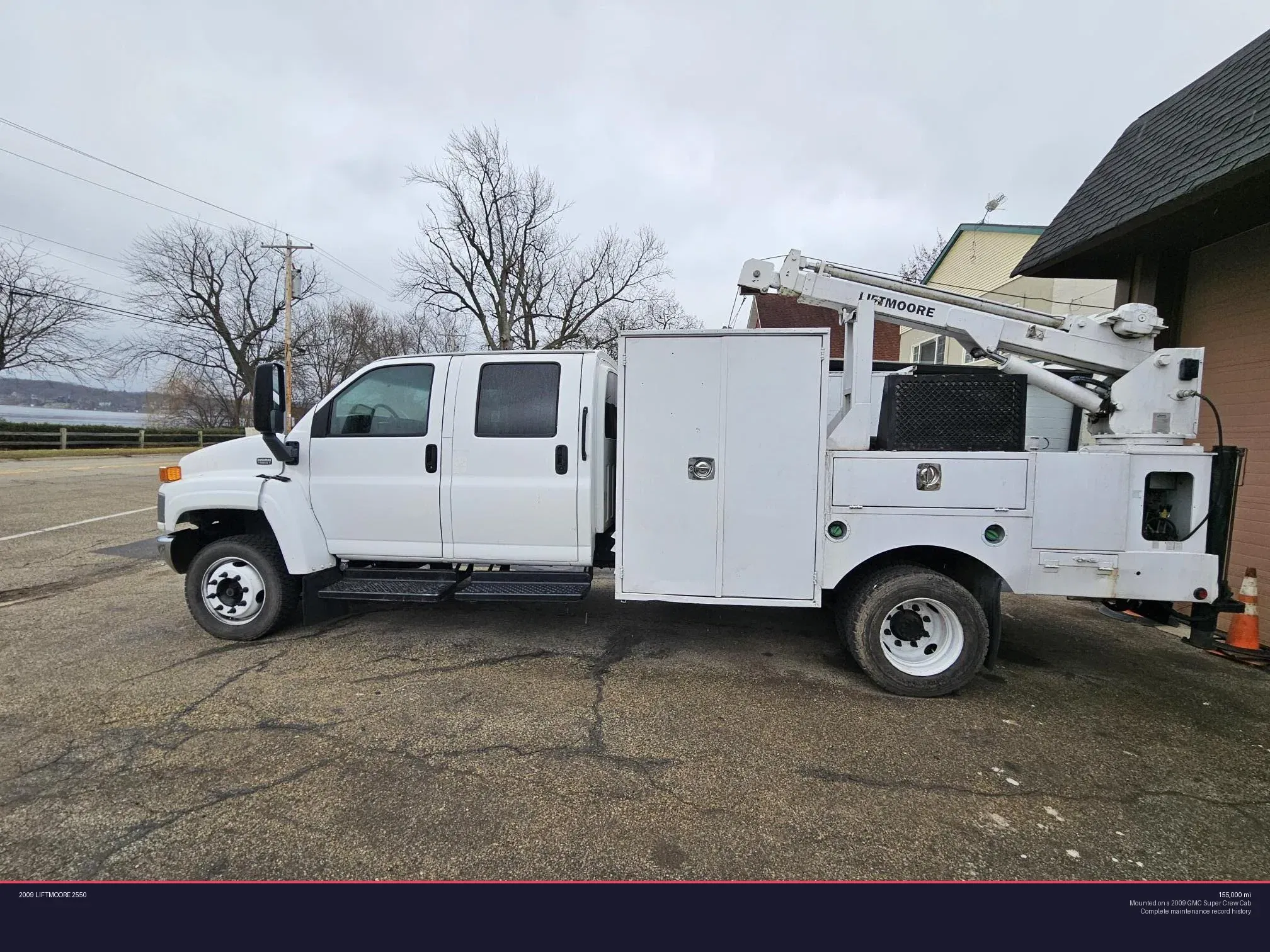 2009 GMC Undetermined Equipment Image0
