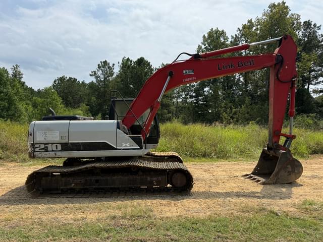 Image of Link-Belt 210X2 equipment image 2
