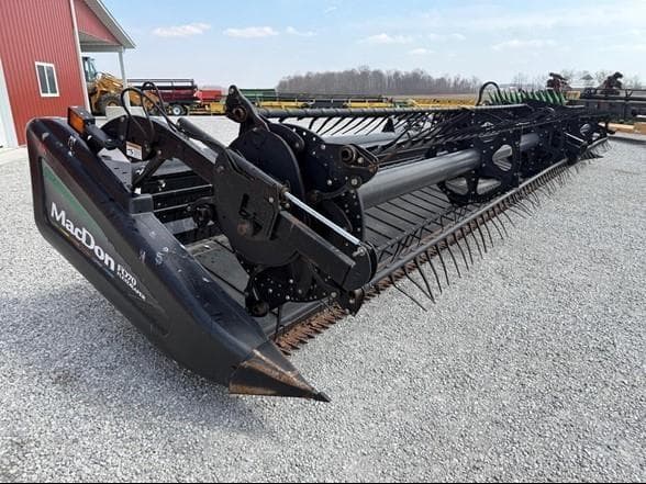 Image of MacDon FD70 Primary image