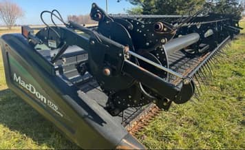 Main image MacDon FD70