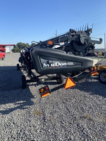 Main image MacDon FD70