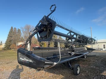 Main image MacDon FD70