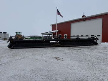 Main image MacDon FD70