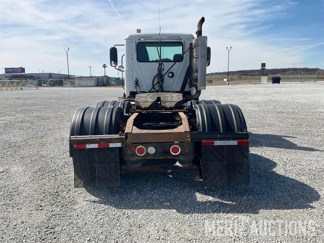 Image of Mack CX613 equipment image 3