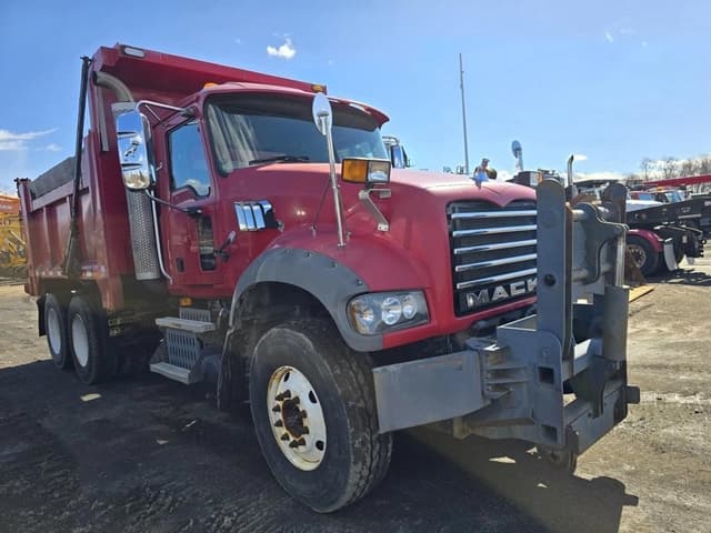 Image of Mack GU713 equipment image 4