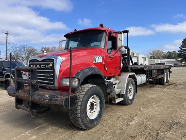 Image of Mack GU713 equipment image 1