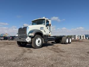 2009 Mack GU713 Image