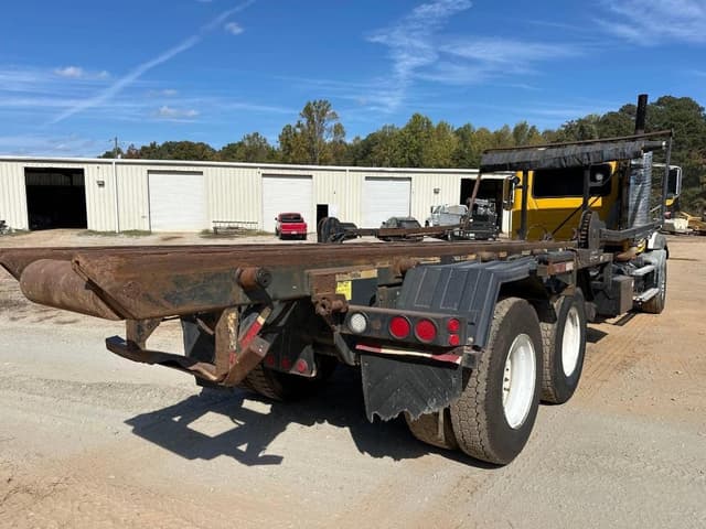 Image of Mack GU813 equipment image 4