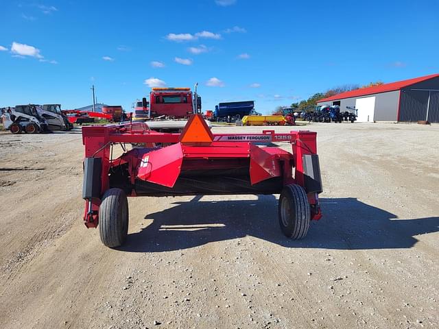 Image of Massey Ferguson 1359 equipment image 2