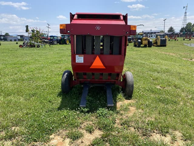 Image of Massey Ferguson 1734 equipment image 4