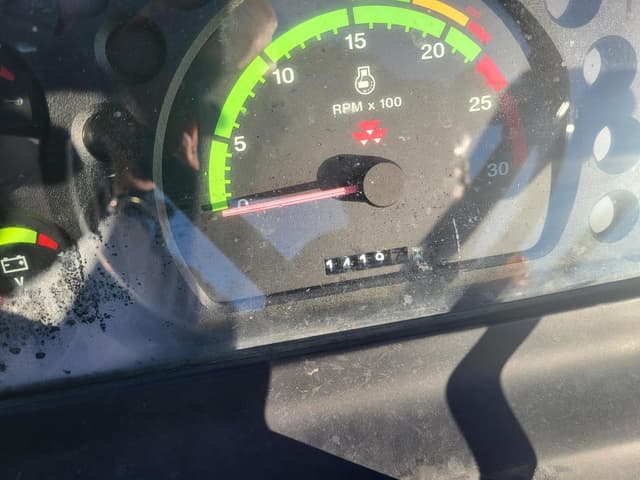 Image of Massey Ferguson 2615 equipment image 4