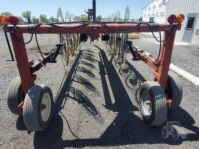 Image of Massey Ferguson 3986 equipment image 2