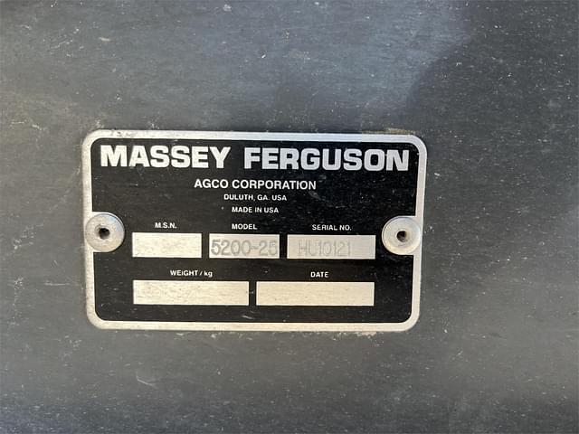 Image of Massey Ferguson 5200 equipment image 4