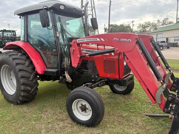 Image of Massey Ferguson 583 Primary image