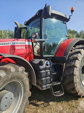 Image of Massey Ferguson 8670 Primary Image